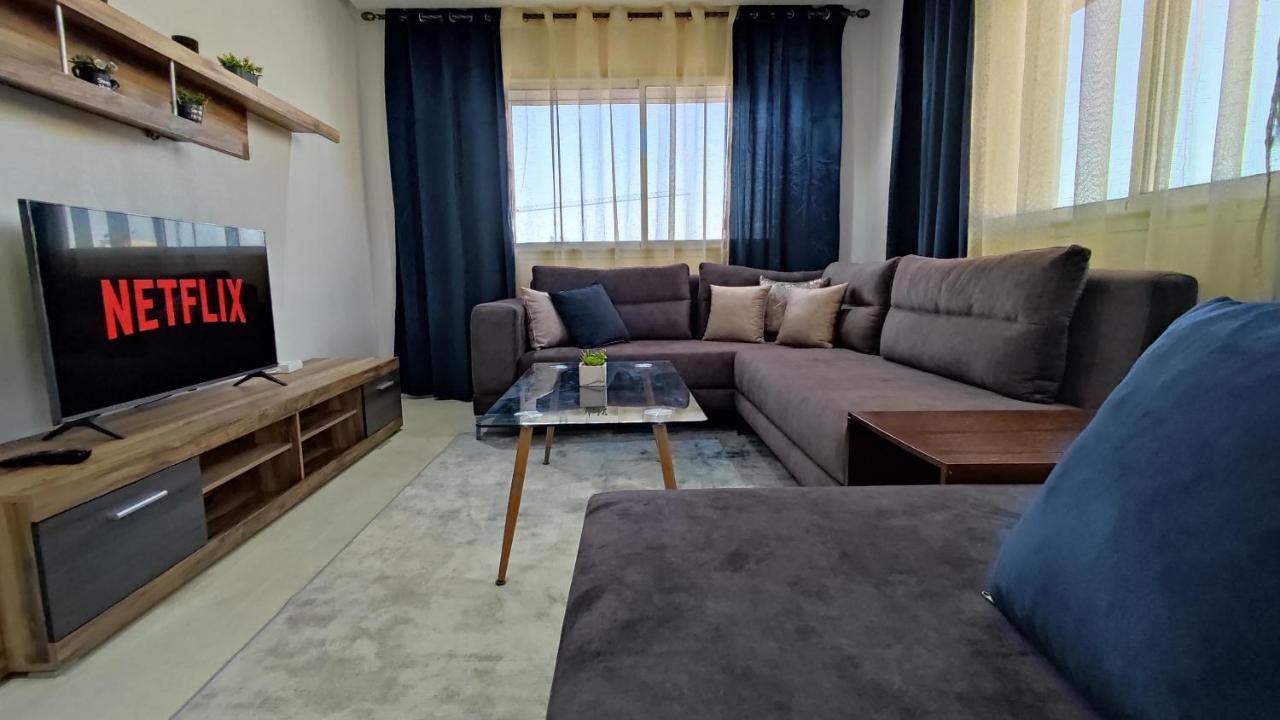 Dlx02 Apartment Oujda Exterior photo
